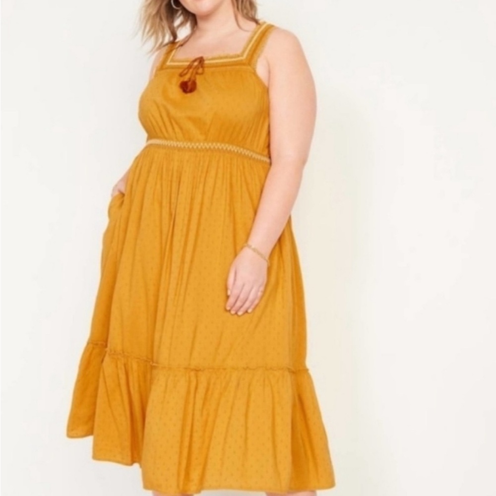 Old Navy women’s XS sleeveless tiered maxi dress yellow mustard boho pockets